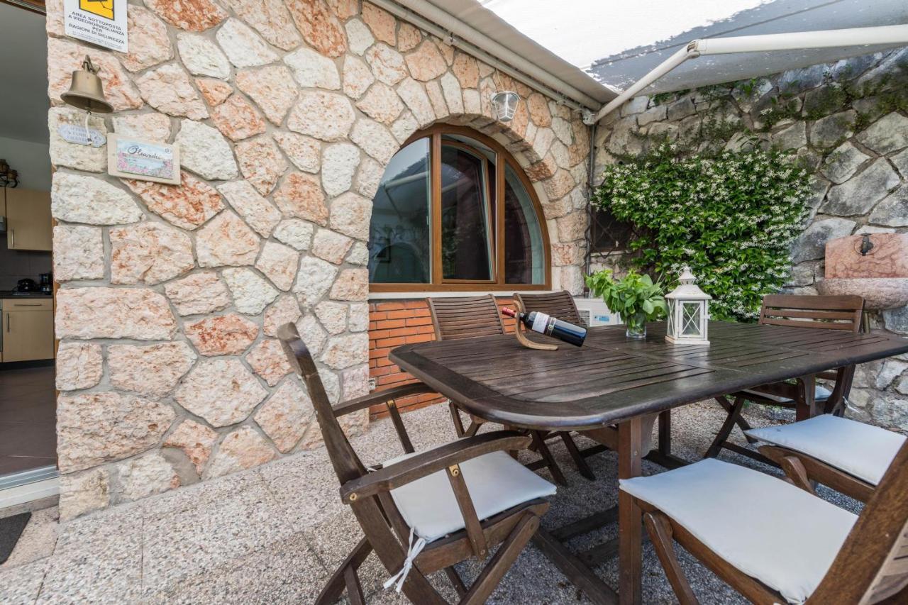 Residence La Mignon Oleandri ตอร์รีเดลเบนาโก ภายนอก รูปภาพ
