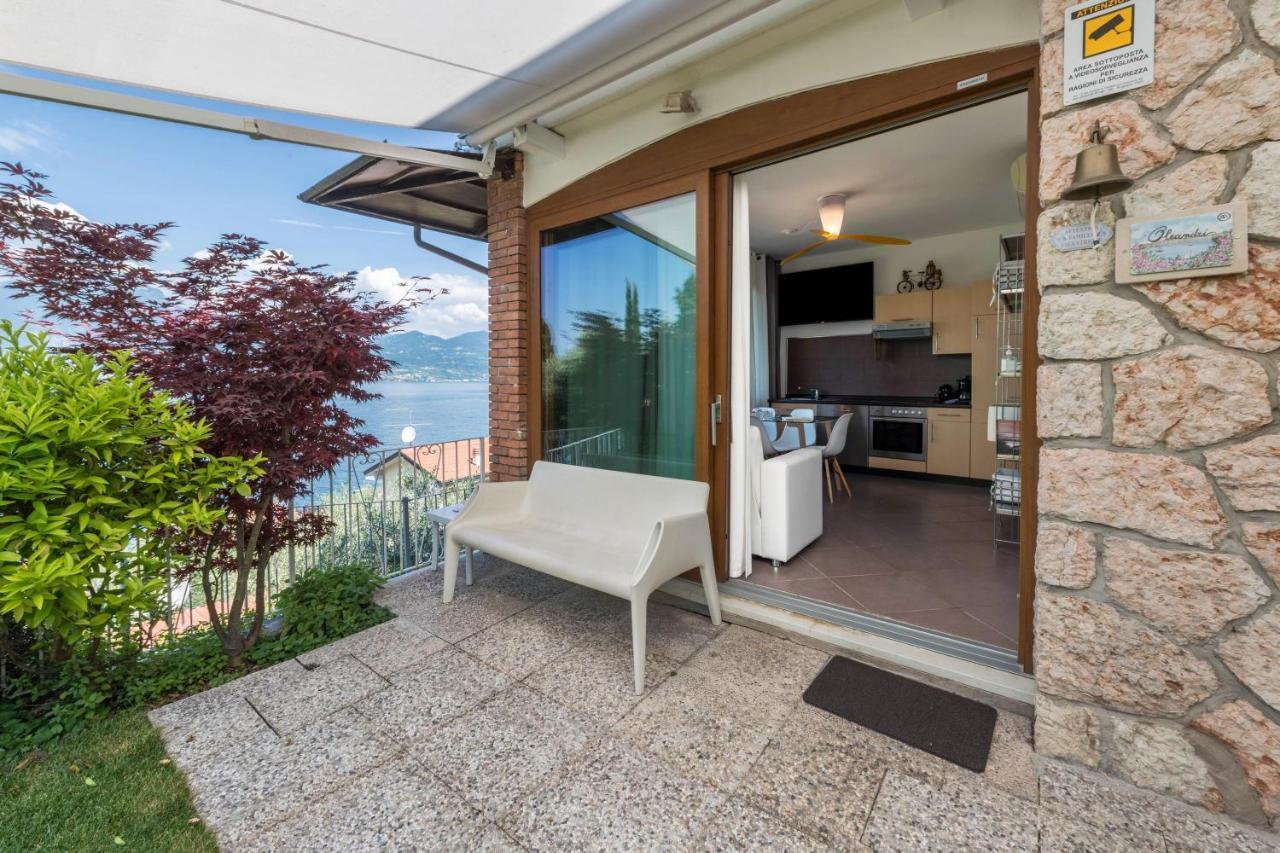 Residence La Mignon Oleandri ตอร์รีเดลเบนาโก ภายนอก รูปภาพ