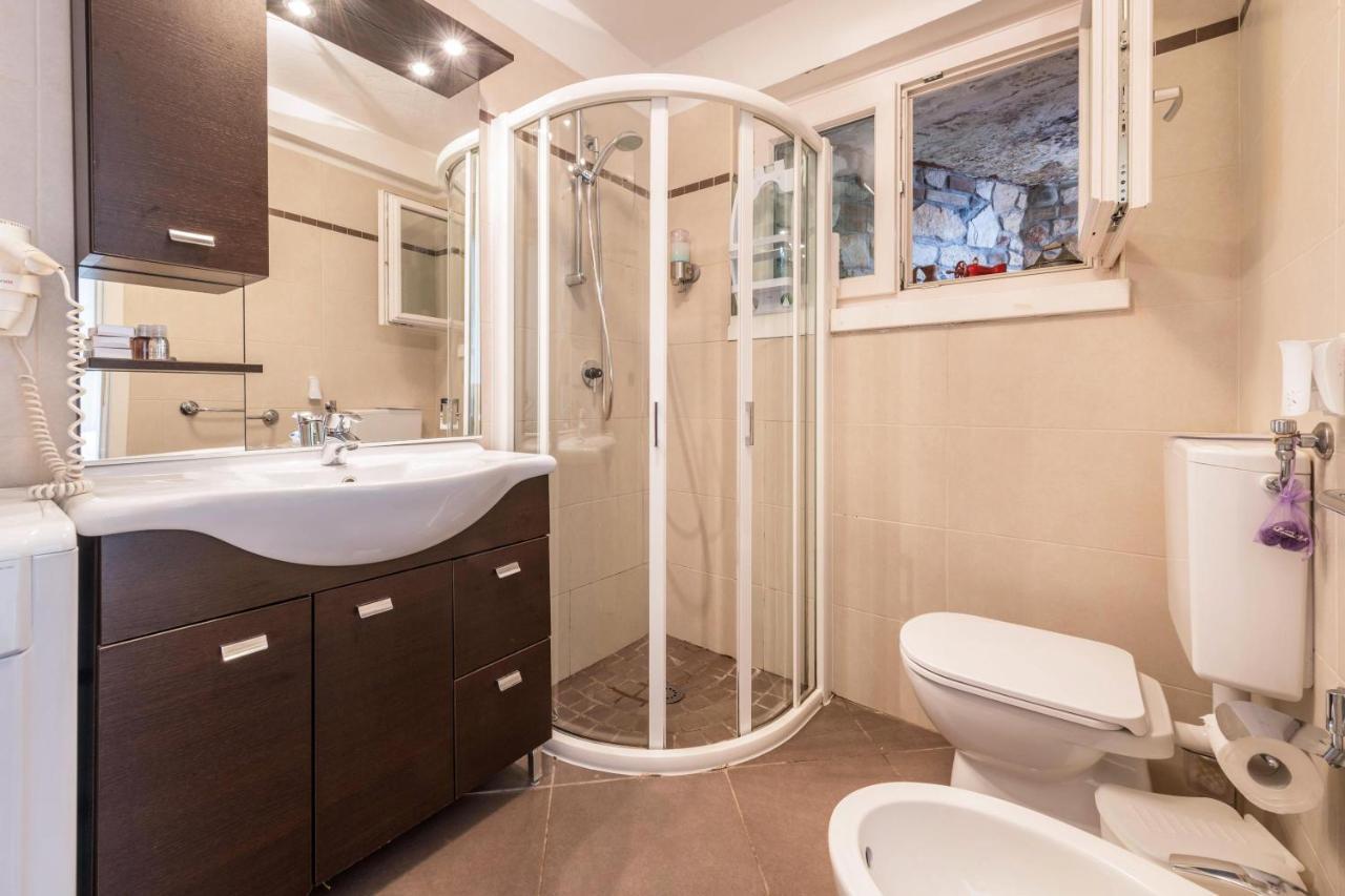 Residence La Mignon Oleandri ตอร์รีเดลเบนาโก ภายนอก รูปภาพ