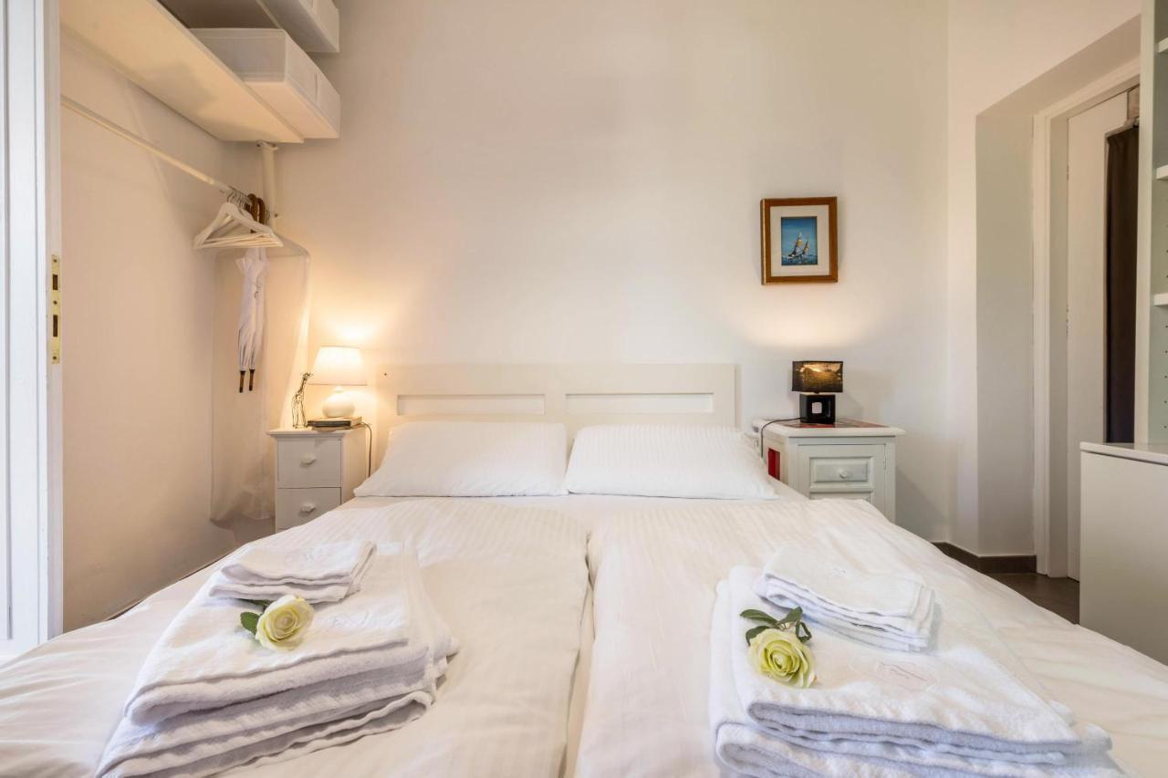 Residence La Mignon Oleandri ตอร์รีเดลเบนาโก ภายนอก รูปภาพ