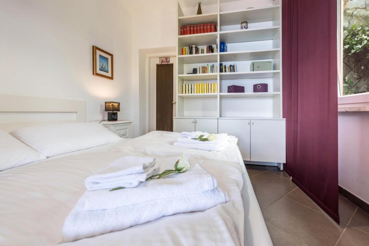 Residence La Mignon Oleandri ตอร์รีเดลเบนาโก ภายนอก รูปภาพ